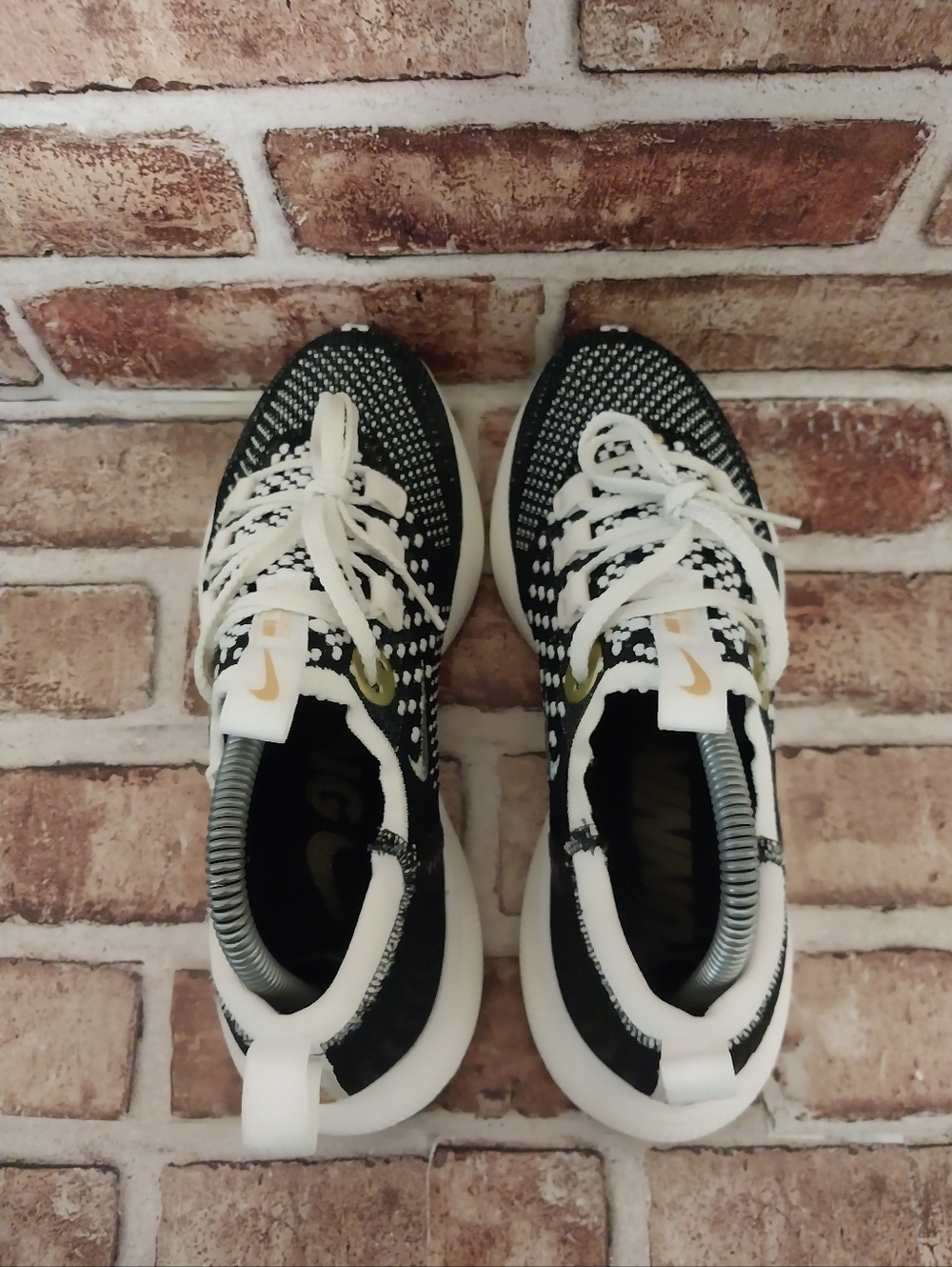Pre-owned 2021 Nike React Escape Run Flyknit - Picture 6 of 12